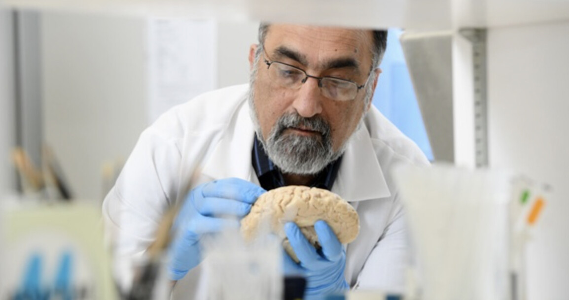 Groundbreaking Research into Alzheimers Disease copy